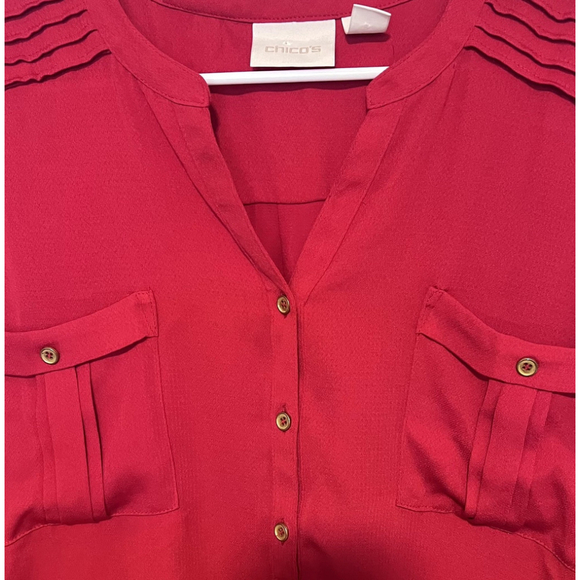 Chico’s Flowy Blouse Women’s XL 3 Red Gold Buckle Button 3/4 Sleeve Shirt - Picture 4 of 6